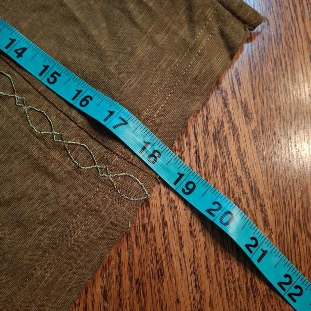 Free People Brown Cropped Shirt with Colorful Design at‎ neck size XS Boho